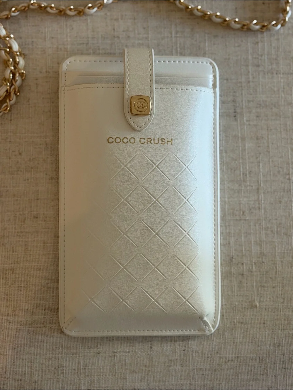 CHANEL White Quilted Coco Crush Leather Phone Pouch with Gold Chain